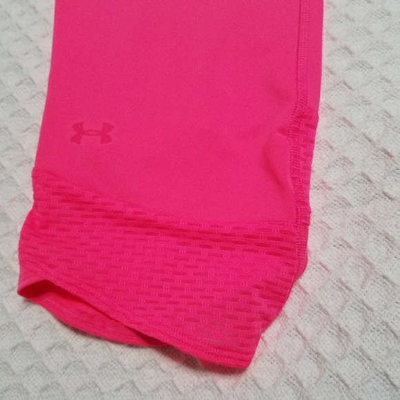 UNDER ARMOUR - Picture 3 of 3